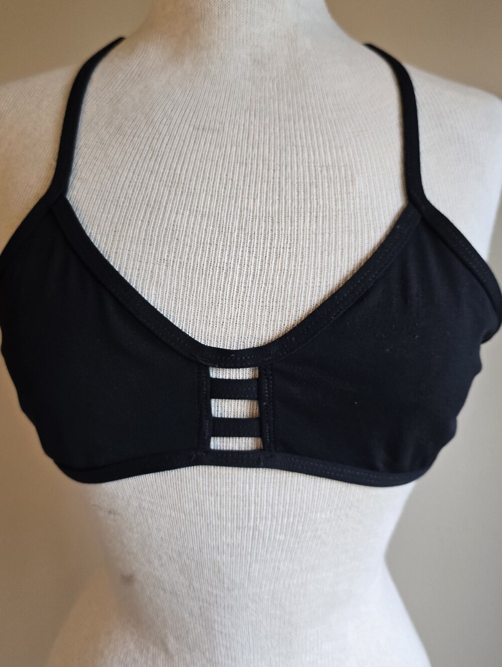 Jolyn Black Strappy Bikini Top TOMCAT size Large